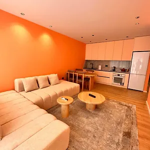 Aia & Apartamento